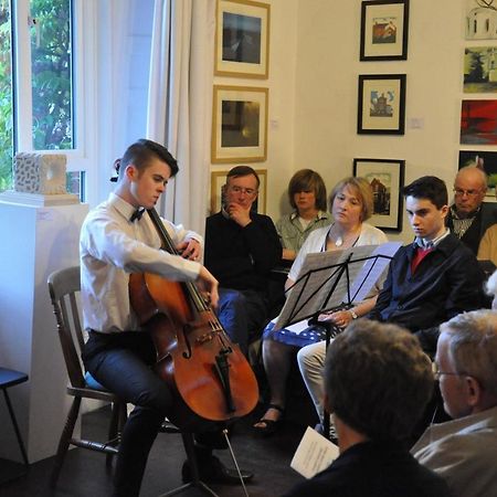 Mid Wales Arts B&B Caersws Eksteriør billede