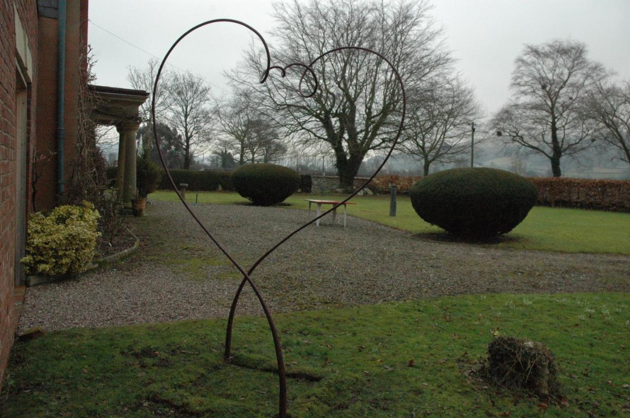 Mid Wales Arts B&B Caersws Eksteriør billede